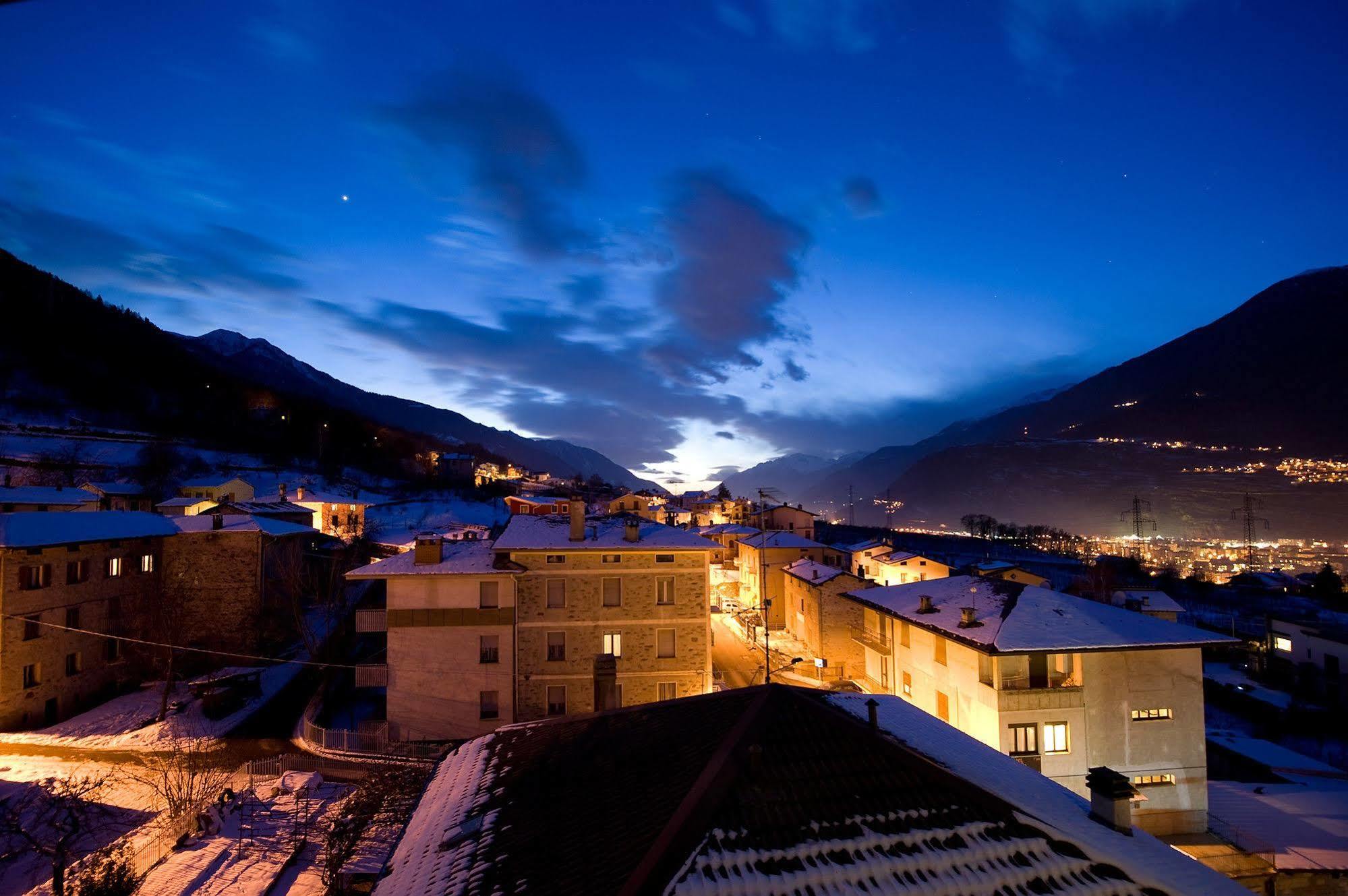 Hotel Campelli Sondrio Exteriér fotografie